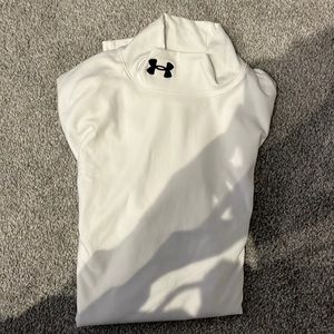 White Under Armour Cold Gear Compression Turtleneck - Size Large